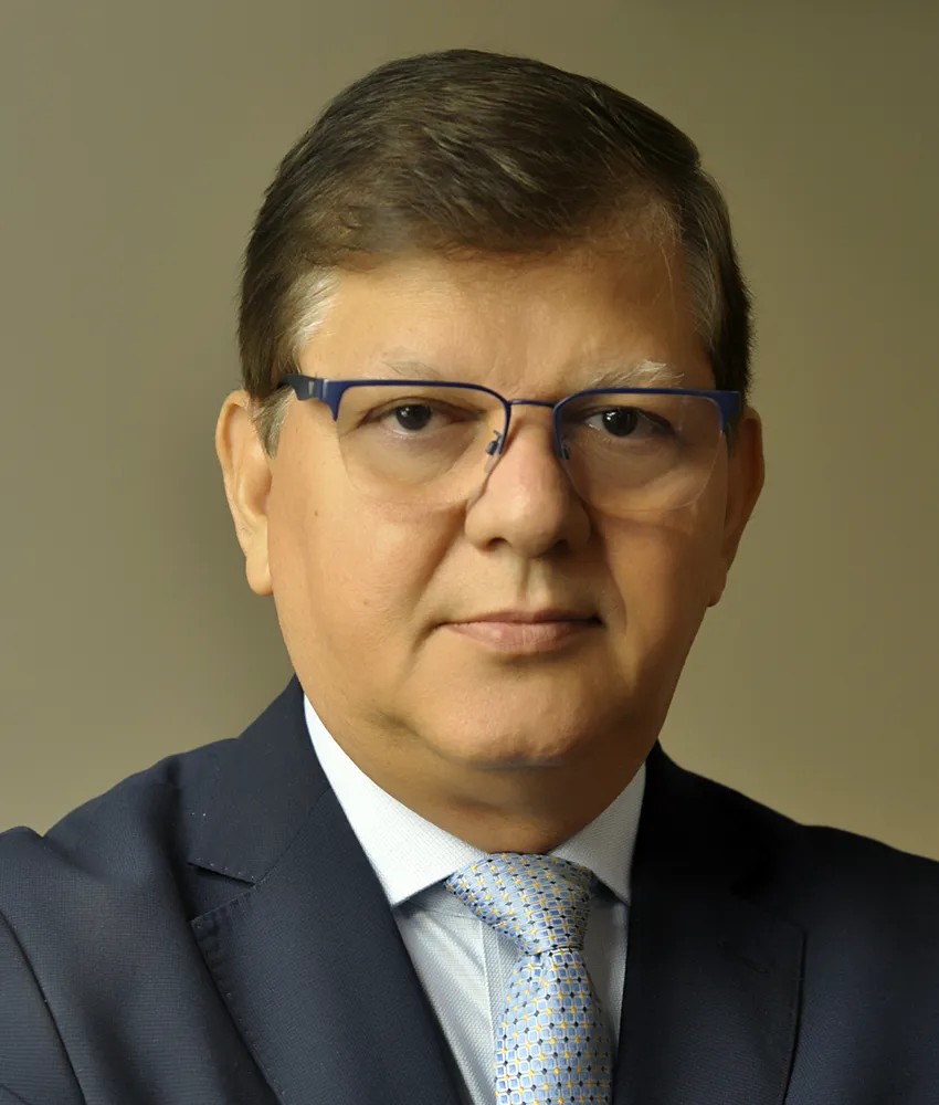 Naírio Santos